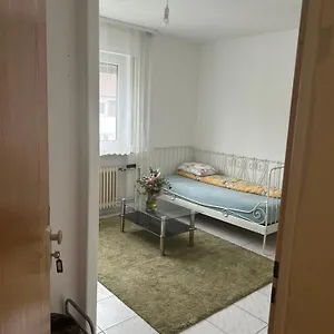 Gasthof 1 Zimmer In Der Nahe Vom Frankfurter Flughafen, Kelsterbach